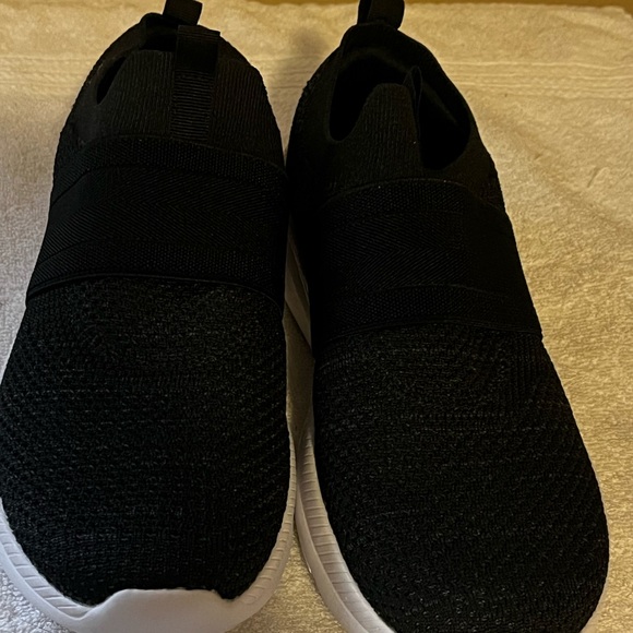 Athletic Works Shoes Sz 10.5 - Picture 5 of 13